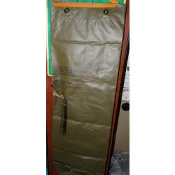 ARMEE AMERICAINE U.S : SAC CAMOUFLAGE SCREENING SUPPORT SYSTEM, TYPE SAC A PAQUETAGE PLASTIFIE LONG