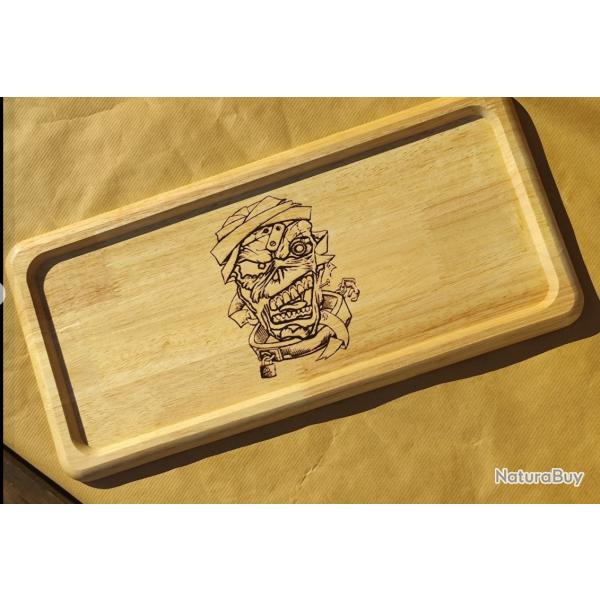 Plateau en bois grav - motif tte de mort personnalisable