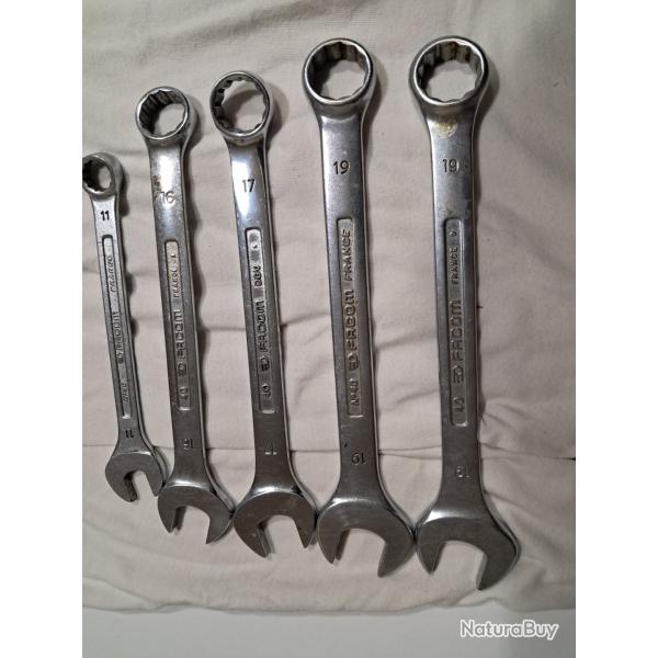 Lot de 9 clefs plate a oeil et double facom tbe