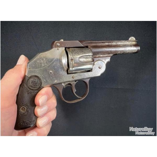 Revolver Iver Johnson hammerless 38 sw