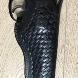 Etui cuir façon basket pour révolver