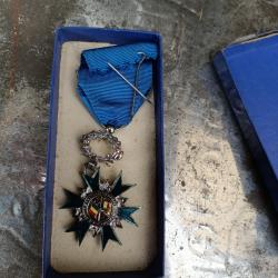 medaille de chevalier de l ordre national du merite
