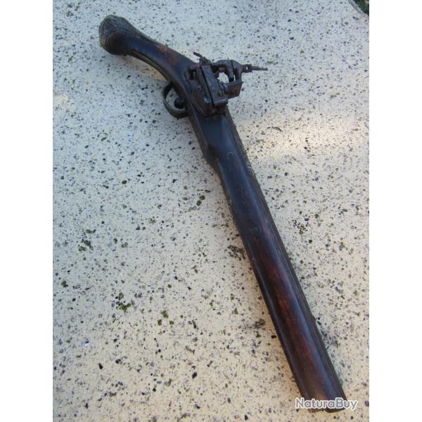 Pistolet a identifier a restaurer ou pour pices