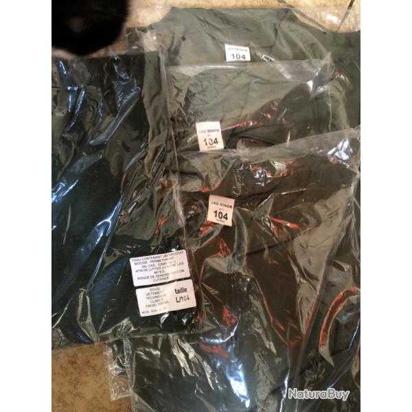 3 chemises F1 104 et haut chaud  104 L