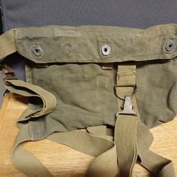 Ancienne housse - étui militaire pour masque à gaz M1 de l'armée yougoslave