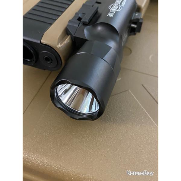 Lampe X300 Airsoft pour Glock 17 NEUF
