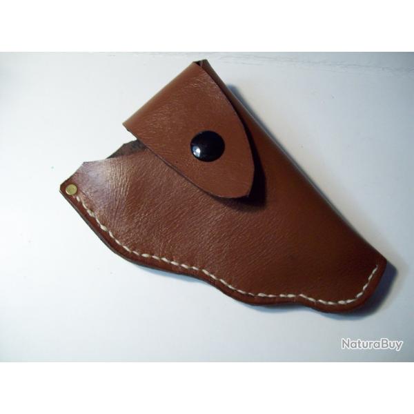 petit tui cuir pour pistolet 6,35 pour gaucher marron rouge