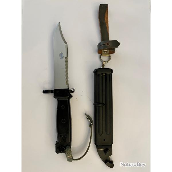 Baillonette AKM type II allemande