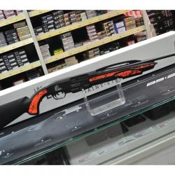 NOUVELLE CARABINE A POMPE VERNEY-CARRON IMPACT LA SERIE WILDBOAR CALIBRE 35 WHELEN NEUVE
