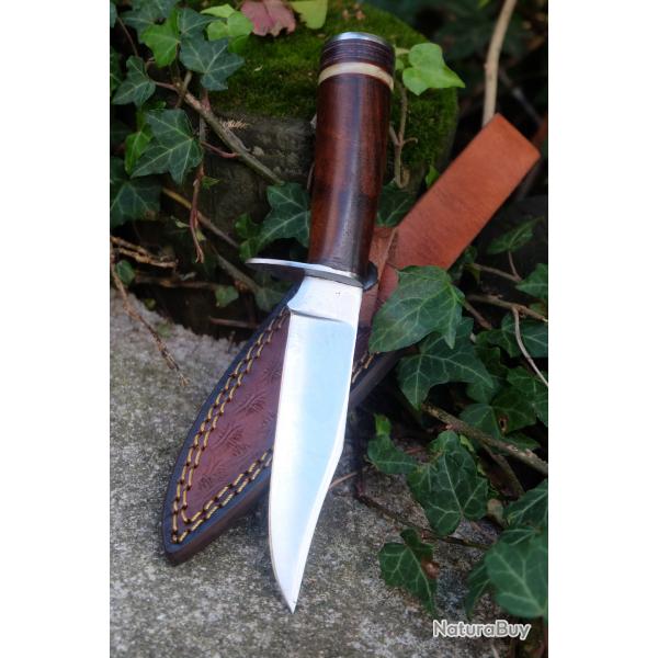 Poignard Couteau de Chasse Lame Acier Carbone 1055 Manche Bois/Acier Etui Cuir Fabric Artisanat 01