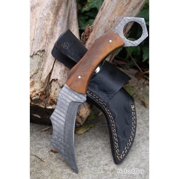 Couteau Karambit Lame Acier Damas 256 Couches Manche Bois Etui Cuir Port Horizontal Fabr Artisanale