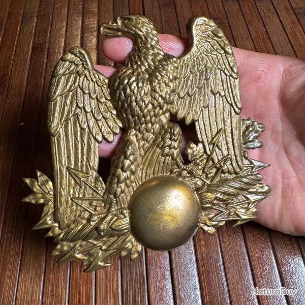PLAQUE LAITON DE SHAKO D'OFFICIER DE LA GARDE NATIONALE A L'AIGLE 1852 LOUIS NAPOLON