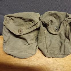 Lot de 2 étuis pour gamelle bidon et couverts de l'Armée Fédérale Yougoslave