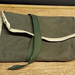 Ancienne housse militaire - trousse à outils de véhicule