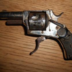 REVOLVER BULLDOG CAL.230 LINCOLN