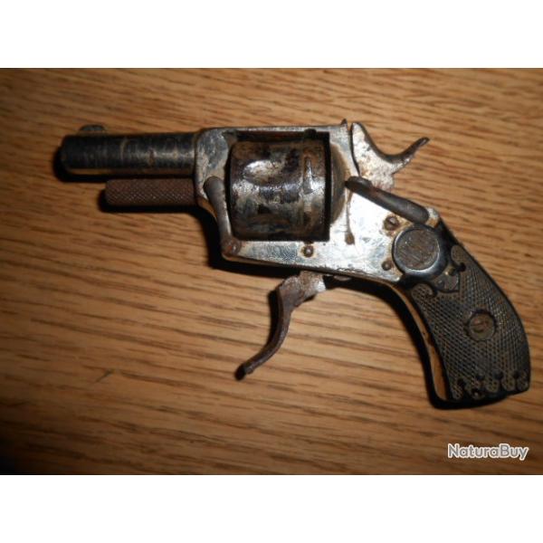 REVOLVER BULLDOG CAL.230 LINCOLN