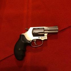 REVOLVER SMITH ET WESSON MOD. 60-9