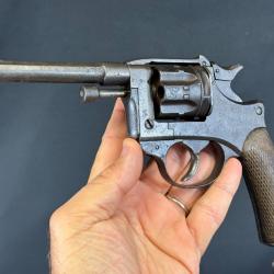 revolver 1892 acier forgé st etienne cal 8/92. catégorie D