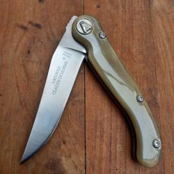 Joli Couteau Régional LAGUIOLE CLAUDE DOZORME Manche en Résine