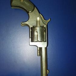 Revoler Harrington Richardson Aetna 3 en 38 Rimfire