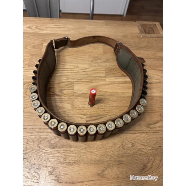 Cartouchière et cartouche 14 mm