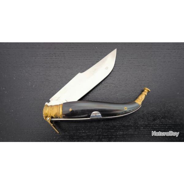 Superbe couteau pliant de fabrication espagnole, signé Halcón Vanadio. Modèle traditionnel avec lame