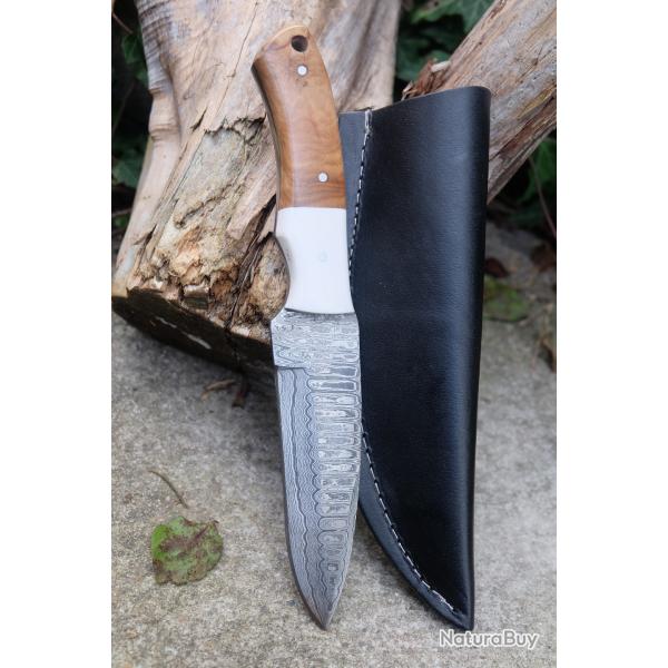 Bushcraft Couteau de Chasse Lame Acier Damas 256 Couches Manche Bois/Rsine Etui Cuir F Artisanale01