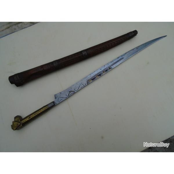 TRES BEAU FLISSA  ALGERIEN