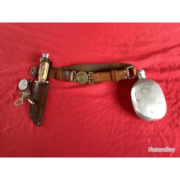 Ceinturon Scout avec accessoires