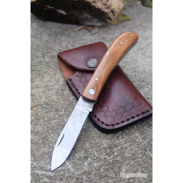 Couteau de Grand Pre Lame Acier Inox Manche Bois D'Olivier Fabric Artisanale Linerlock Etui CUir