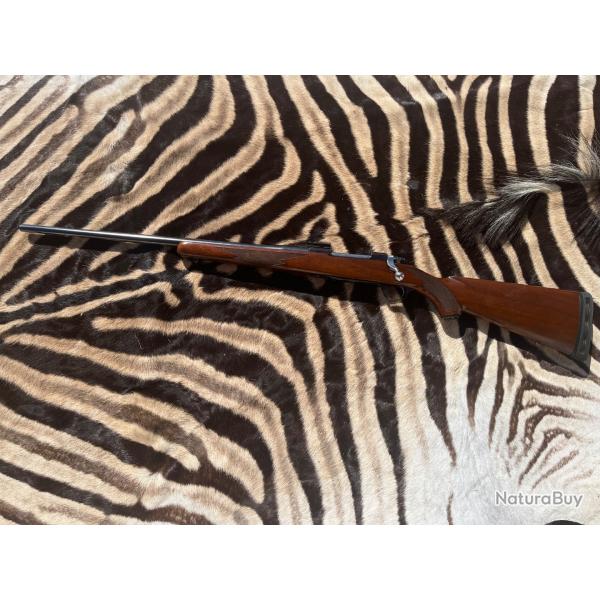 Ruger M77 gaucher 300WM
