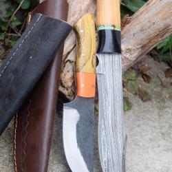 Set de Couteaux De Trappeur Chasse Bowie Lame Acier Damas & 1 Carbone 1075 Etui Cuir Manche Bois