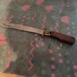 beau couteau de chasse a la d estaing avec étui lame de 18 cms