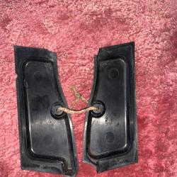 Paire de plaquettes Bakélite précoce pour GP35 FN Herstal .