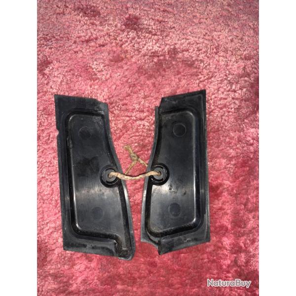 Paire de plaquettes Baklite prcoce pour GP35 FN Herstal .