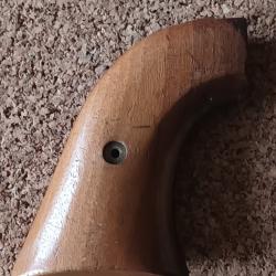 Plaquette pour revolver