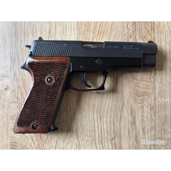 Pistolet Sig-Sauer P220 - 9x19mm Parabellum