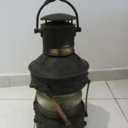 Lanterne de la Royal Navy 1942