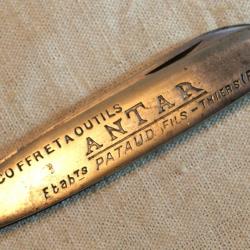 AUTOMOBILIA - rare canif ANTAR MICHELIN cric et coffret à outils ANTAR Patard Thiers ref CAB25CNR009