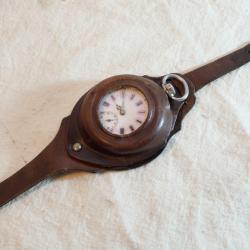 rare Bracelet cuir pour montre gousset pour soldat 14-18 - ref DIV25POI001