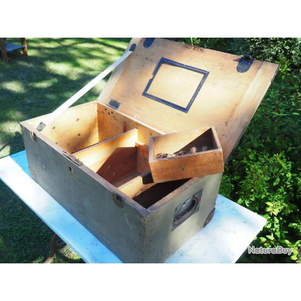 Caisse de cordonnier couleur sable 1944 provenance NORMANDIE 1944  SCH22COR001