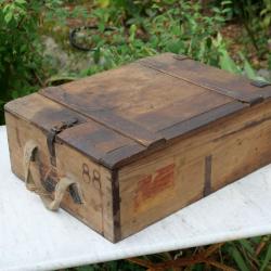 Caisse Patronenkasten 88 en bois WWII modèle 88 fco 1936 HER25CAI001
