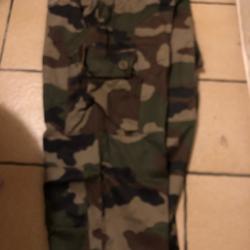 Pantalon félin saison chaude taille 46 L