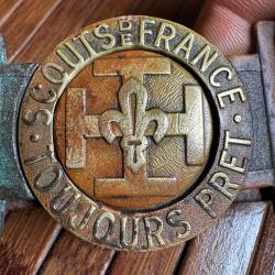 CEINTURON A LA FLEUR DE LYS CROIX POTENCÉE SCOUTS FRANCE EPOQUE WW2