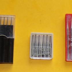 SERVICE DE SANTE : OUTIL MEDICAL LOT DE TROIS BOITES DE FRAISE POUR DENTISTE , TRES BON ETAT VOIR PH