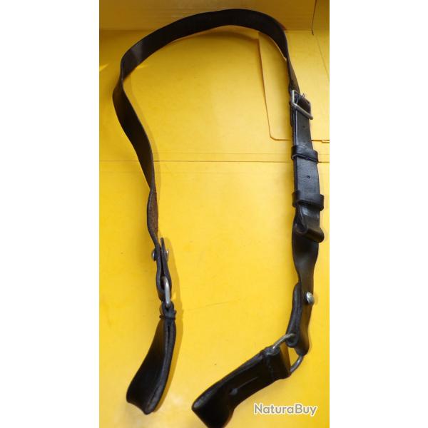BAUDRIER EN  CUIR NOIR POUR MODELE GENDARMERIE NATIONALE FRANCAISE , LONGUEUR REGLABLE PAR UNE SANGL