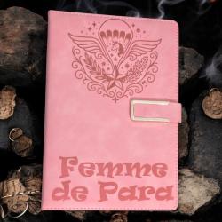 Carnet Calepin A5 en Cuir PU Rose : Femme de Para - Parachutiste militaire armee legion etrangere