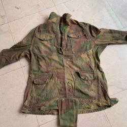 Veste Denison Smock premier type . Provient de la malle d'un ancien du 3 eme BCCP en Indochine .