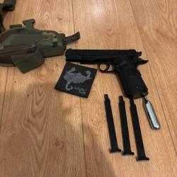 colt 1911 co2 gbb STTI + 3 chargeurs + holster et patch rare offert