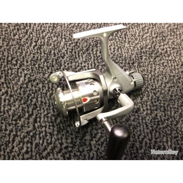 Excellent moulinet de spinning SP- 35 - 3, trs robuste et lger pour les pches puissantes en eaux